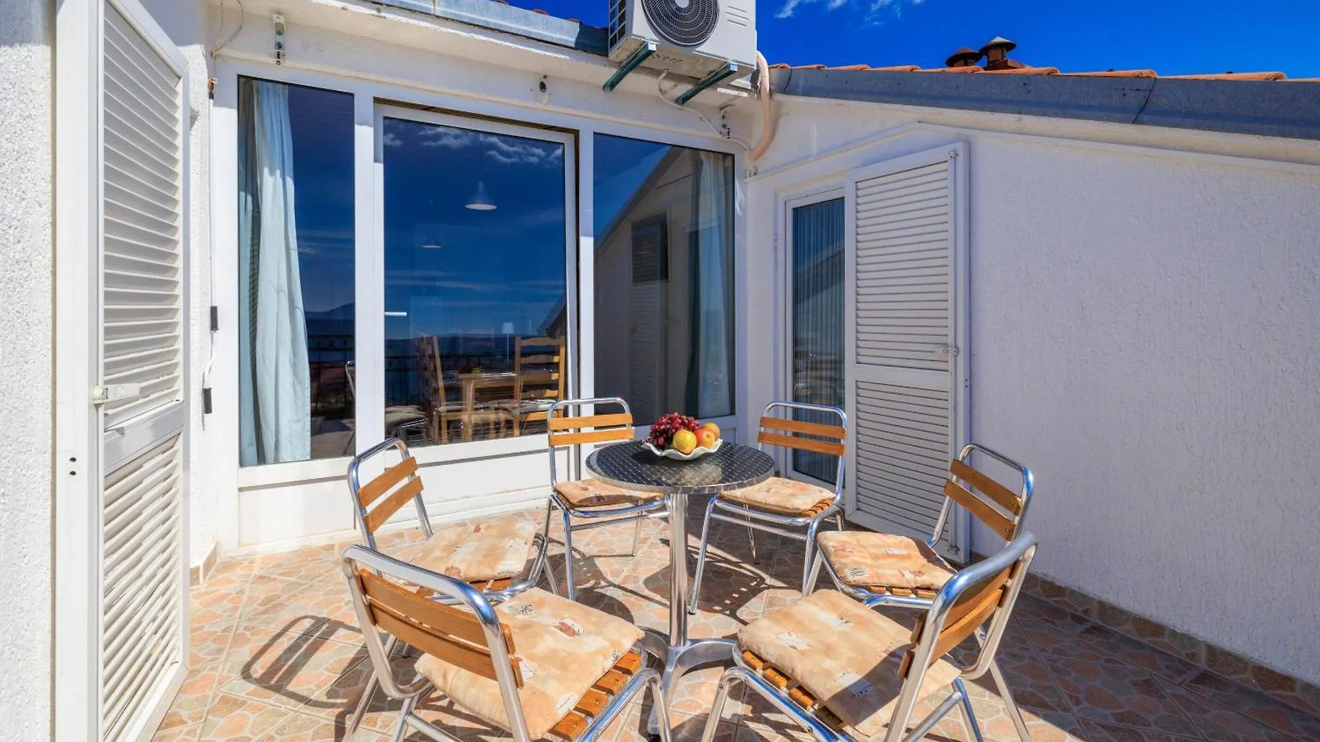 Apartments Terzy Novi Vinodolski Croatia
