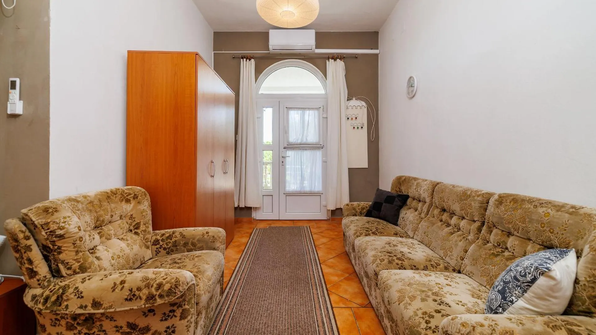 Apartments Terzy Novi Vinodolski 0*,